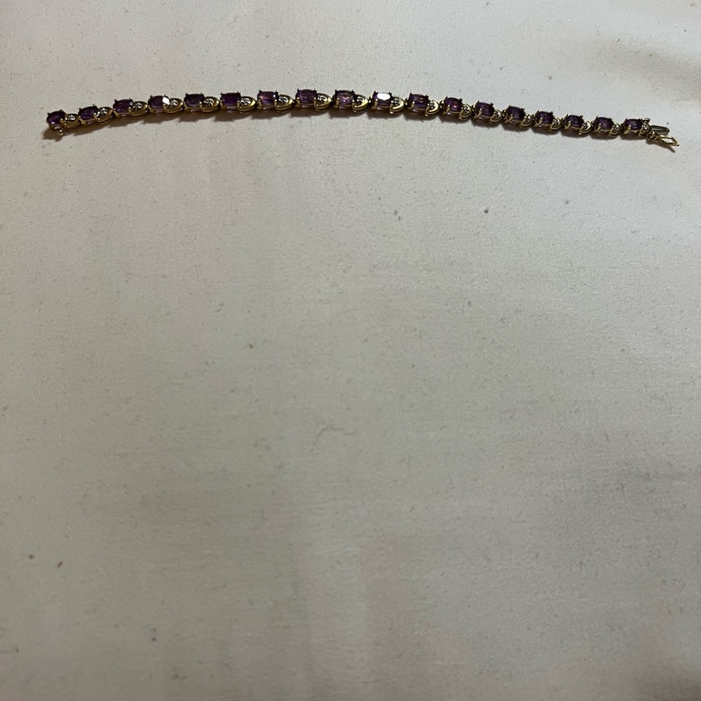 14k Gold Tanzanite and diamond Tennis Bracelet with Purple Stones